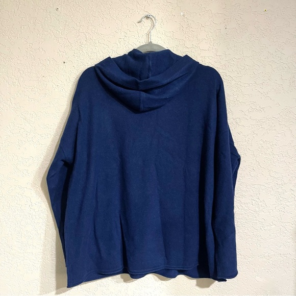 FILORO | NWT! 2 Ply Navy Cashmere Hooded Oversized Pullover Size: XS/S - Picture 4 of 6